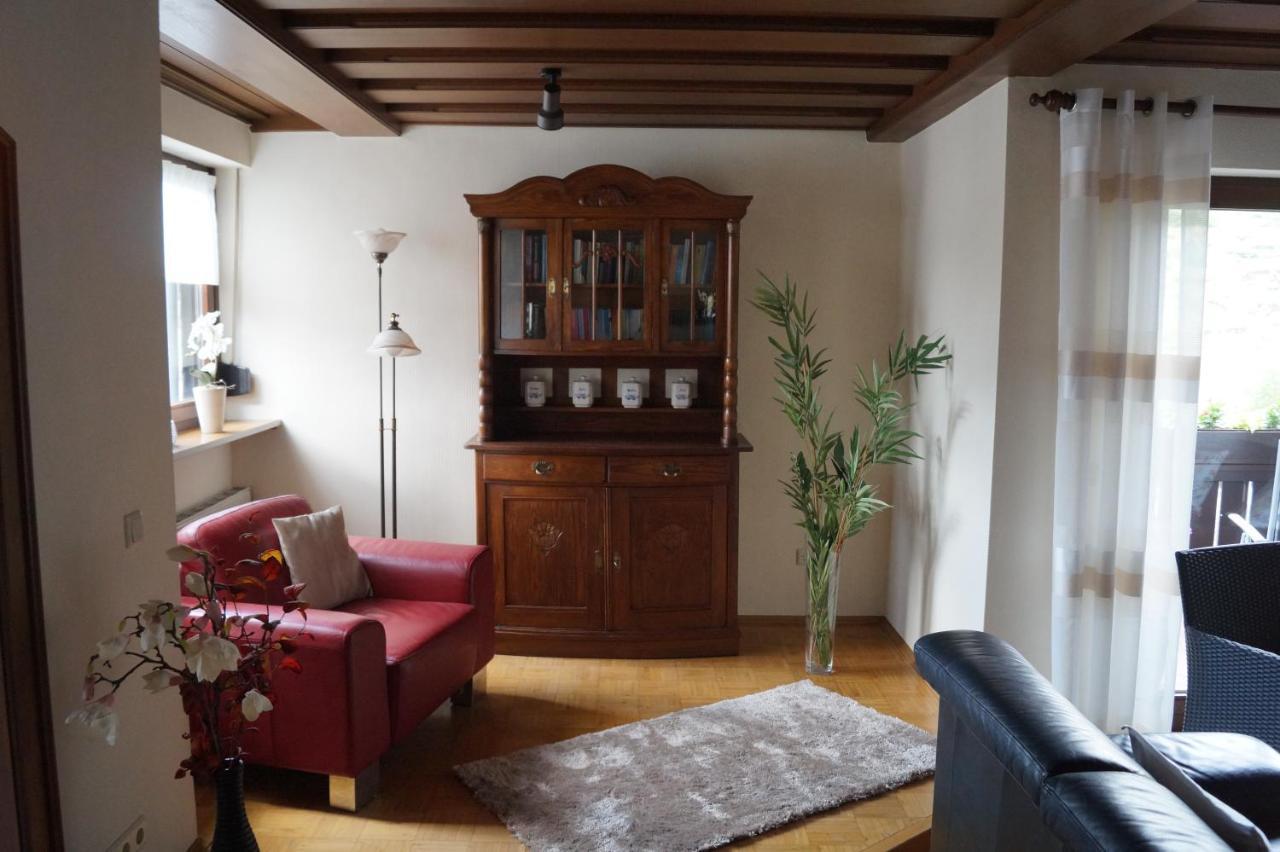 Ferienwohnung Unter Dem Schild Oberfell Esterno foto