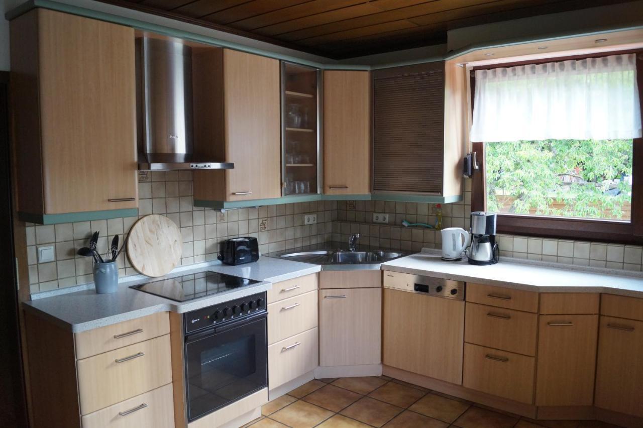 Ferienwohnung Unter Dem Schild Oberfell Esterno foto
