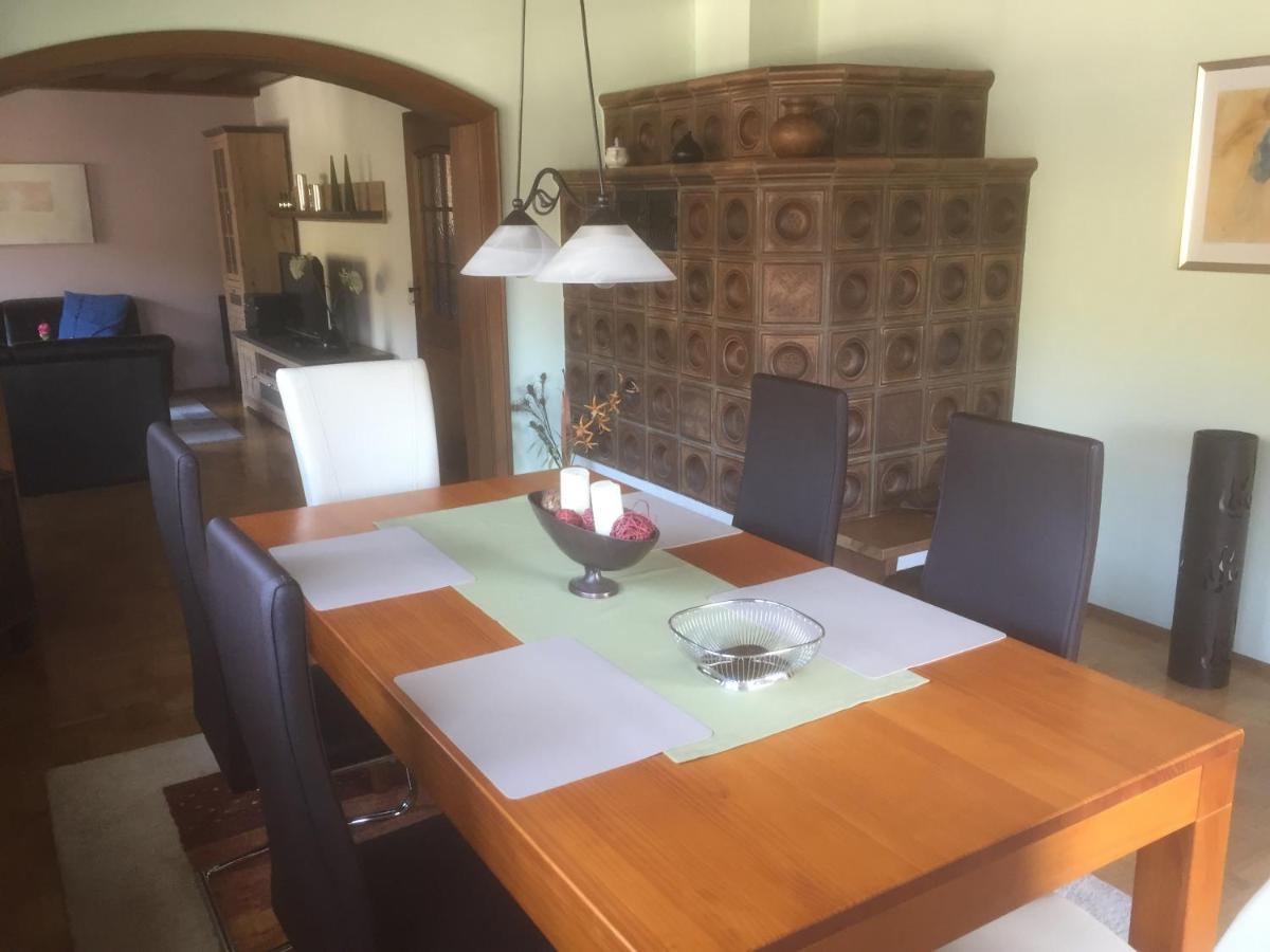Ferienwohnung Unter Dem Schild Oberfell Esterno foto